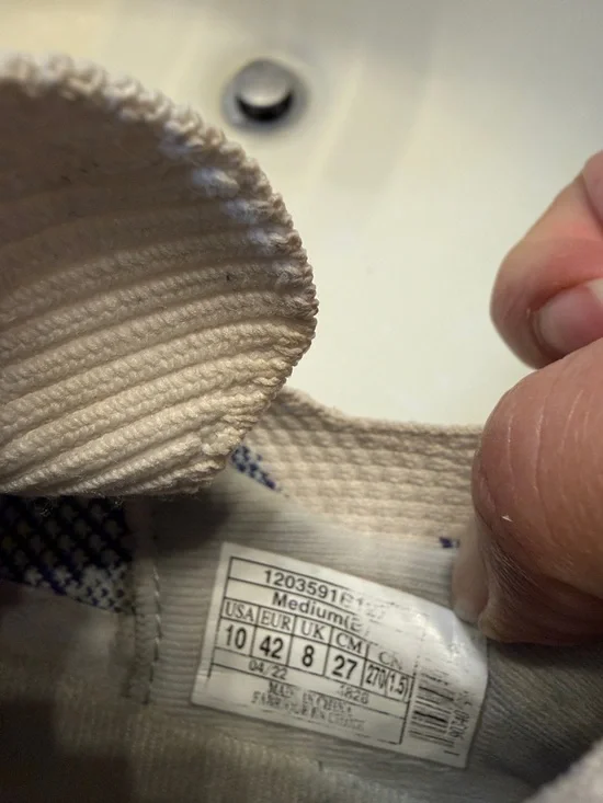 Brooks Women's Levitate Running Shoe - Mint and Purple Accents Sz 10 - Picture 9 of 9